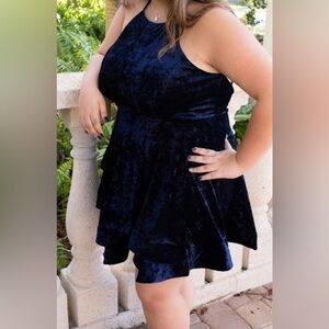B Darlin Midnight Velvet Dress